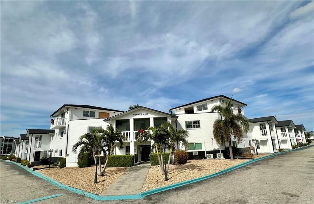 3704 Broadway, Unit 318, Fort Myers, FL 33901 Photo