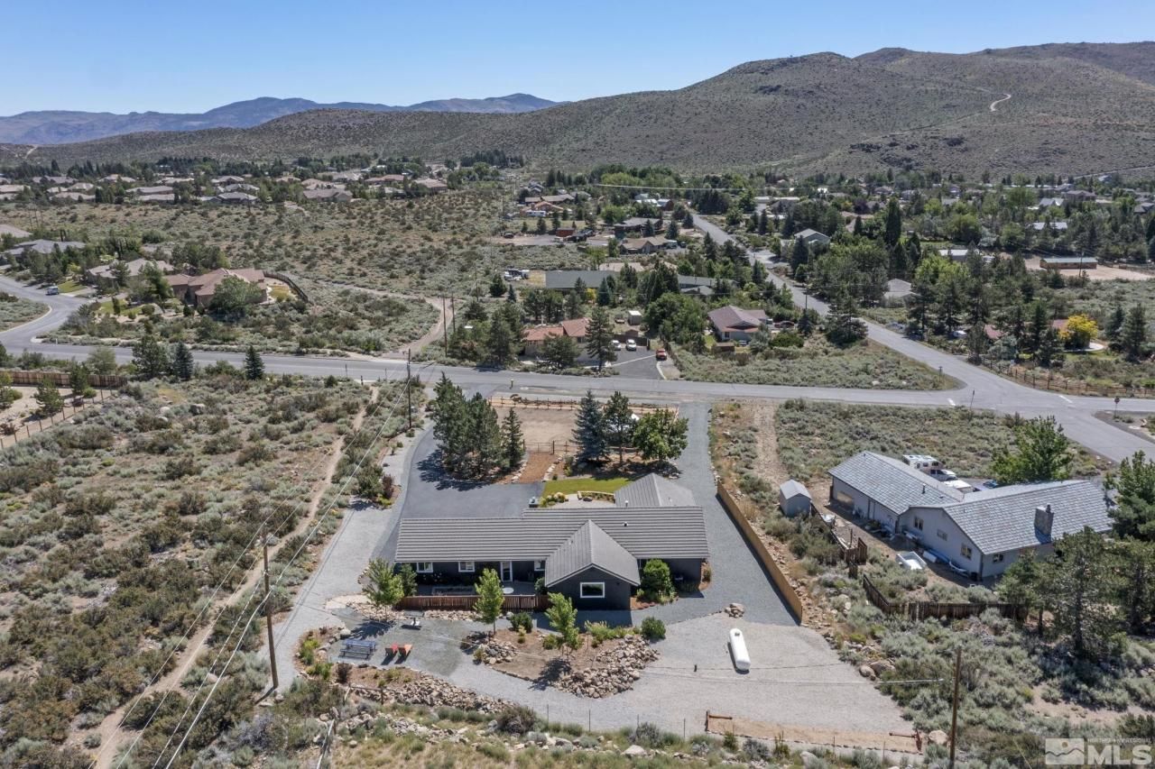15245 Callahan Road, Reno, NV 89511 Photo