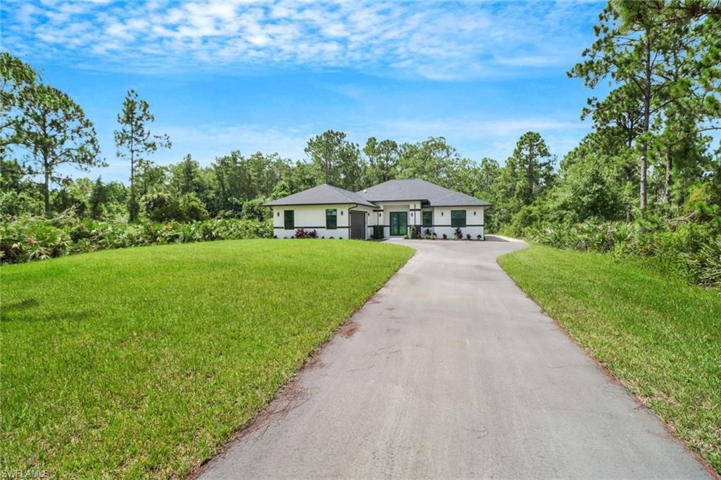 3520 27th Ave Ne, Naples, FL 34120 Photo