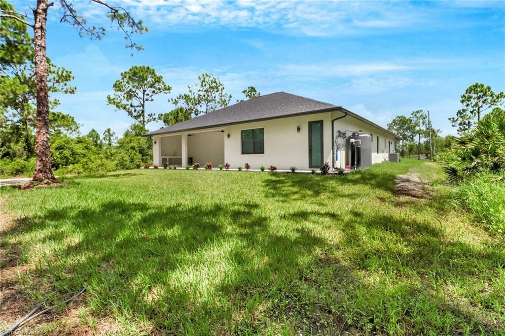 3520 27th Ave Ne, Naples, FL 34120 Photo