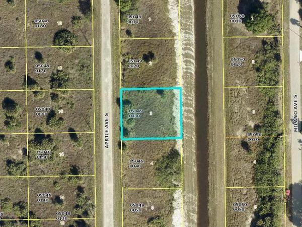 713 Aprile Avenue, Lehigh Acres, FL 33974