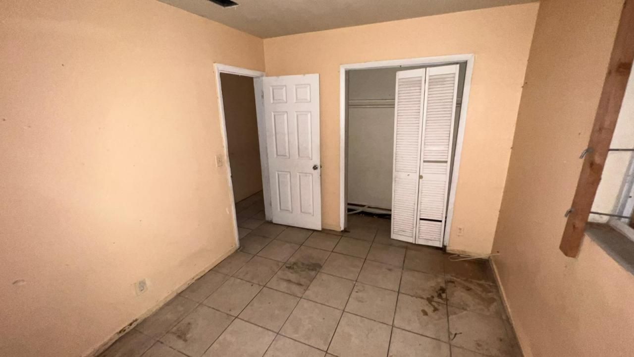 4719 Pinewood Avenue, West Palm Beach, FL 33407 Photo