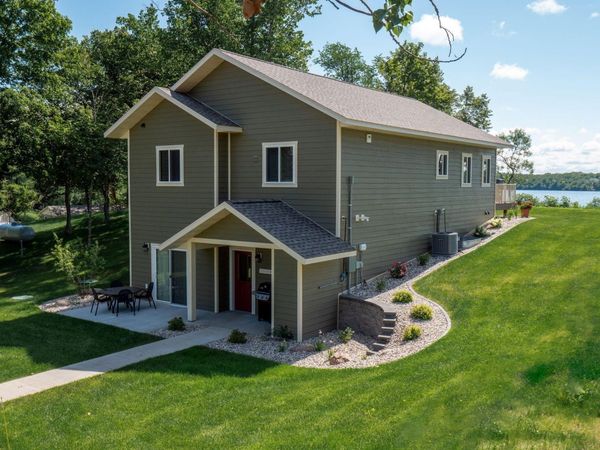 30424 410th Street, Unit 3 (Sh, Dent, MN 56528