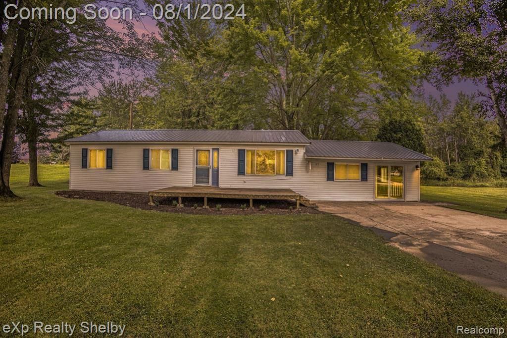 9486 Miramichi Drive, Evart Township, MI 49631 Main Photo