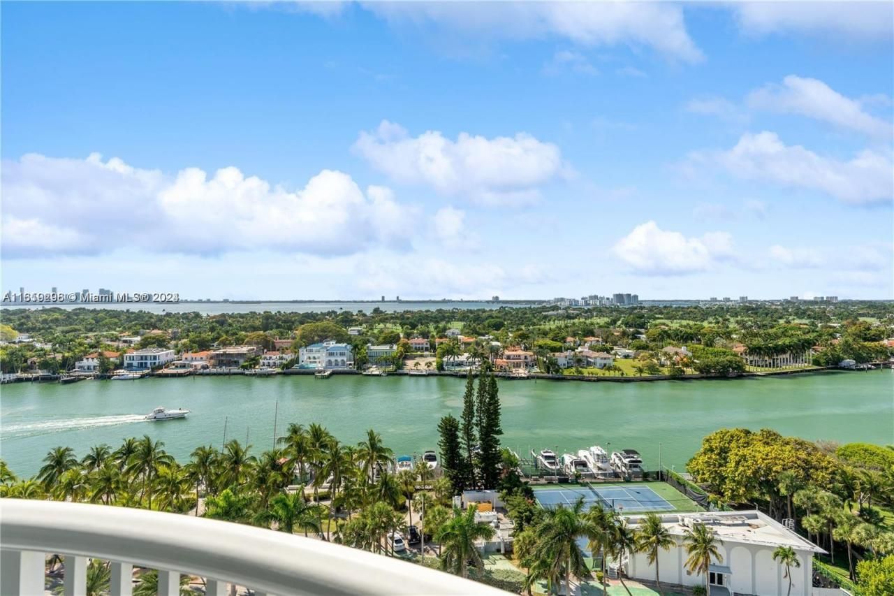 5401 Collins Ave, Unit 1123, Miami Beach, FL 33140 Photo