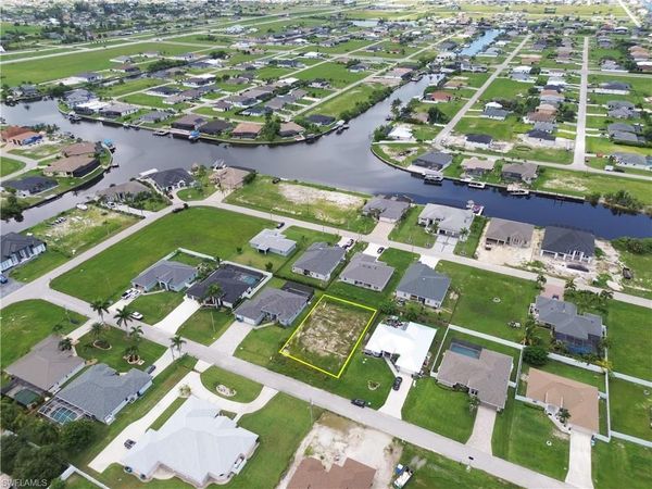 3502 NW 15th ST, CAPE CORAL, FL 33993