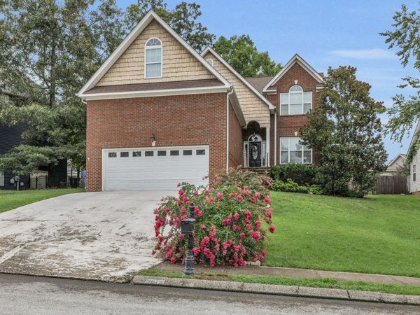 9672 Wiltshire Drive, Ooltewah, TN 37363