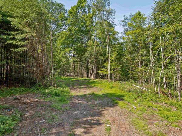 00 Court Street, Unit 2, Haverhill, NH 03765