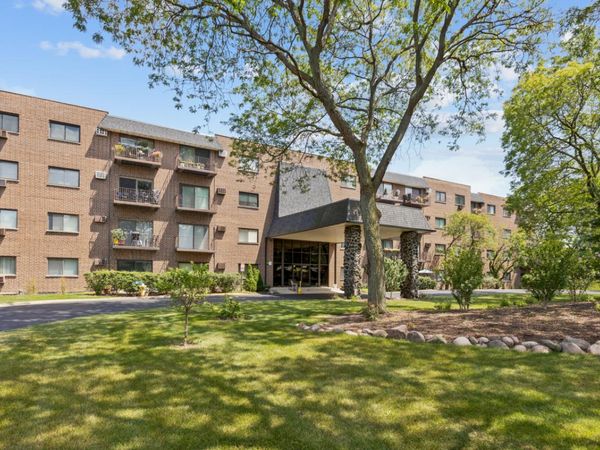 235 N Mill Road, Unit 115B, Addison, IL 60101