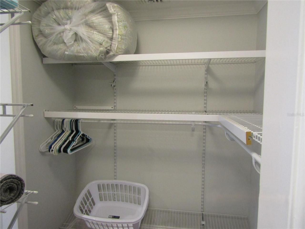 7351 W Country Club Drive N, Unit 202, Sarasota, FL 34243 Photo