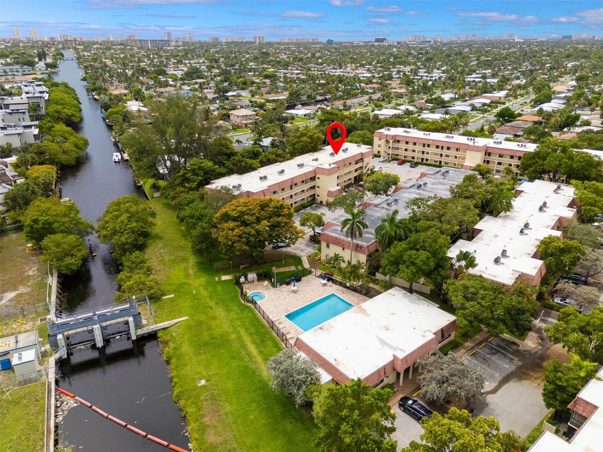 128 S Cypress Road, Unit 827, Pompano Beach, FL 33060 Photo