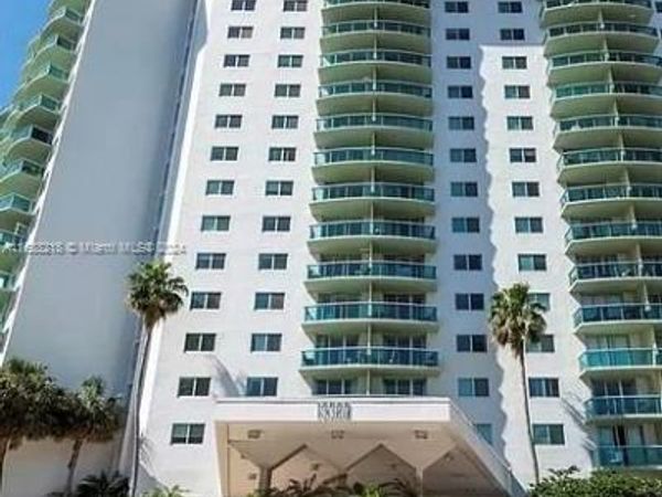 19380 Collins Ave, Unit PH-7, Sunny Isles Beach, FL 33160