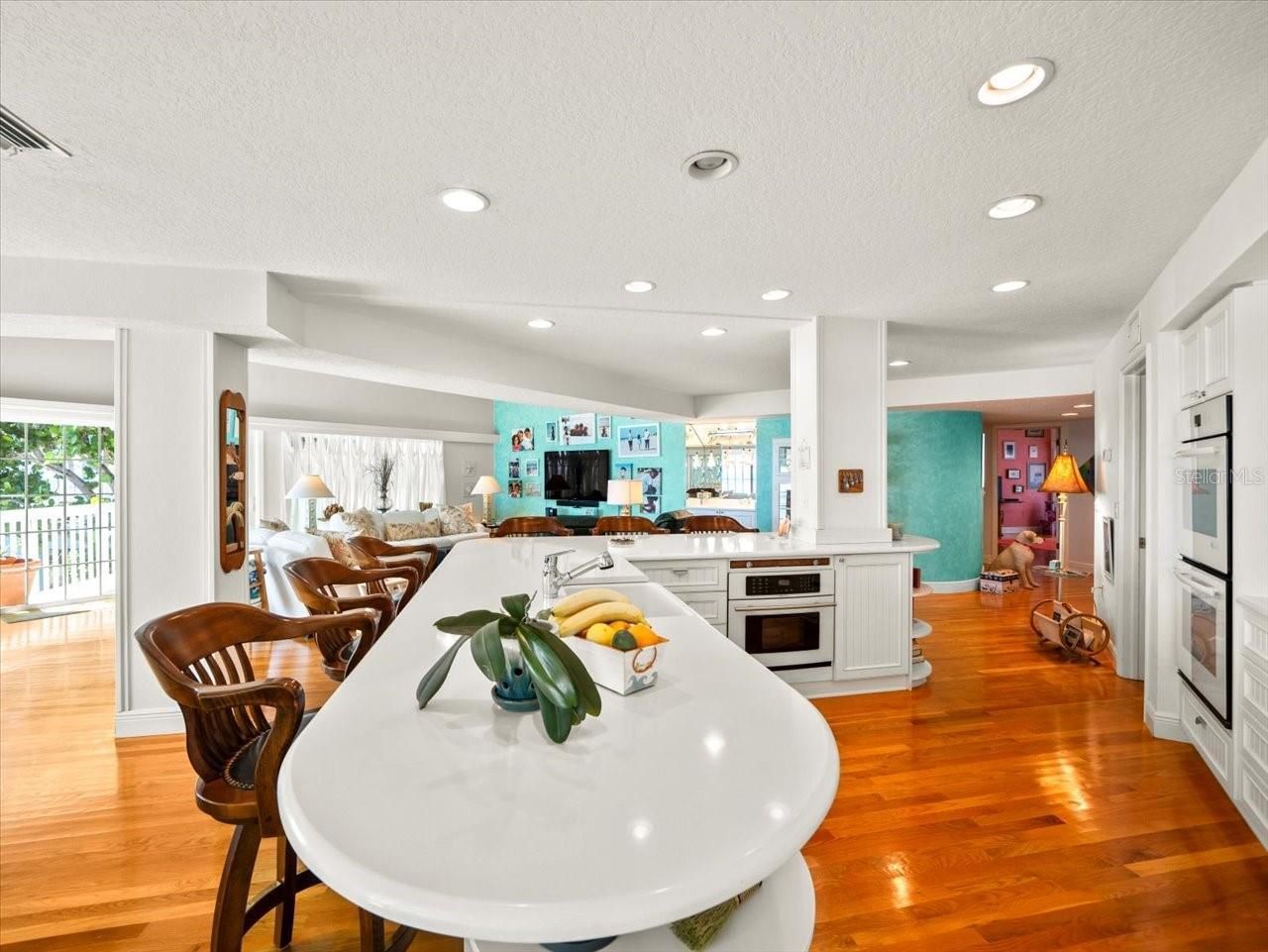 20052 Gulf Boulevard, Indian Shores, FL 33785 Photo