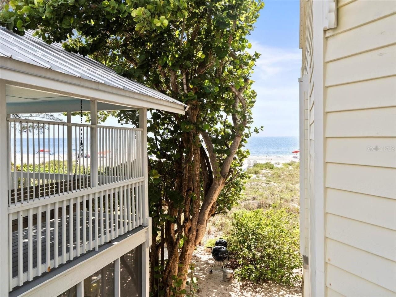 20052 Gulf Boulevard, Indian Shores, FL 33785 Photo