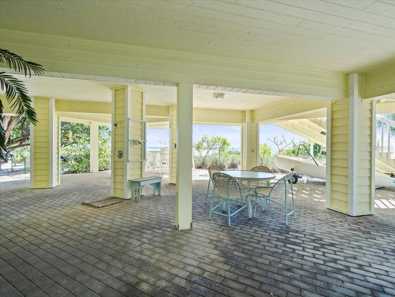 20052 Gulf Boulevard, Indian Shores, FL 33785 Photo