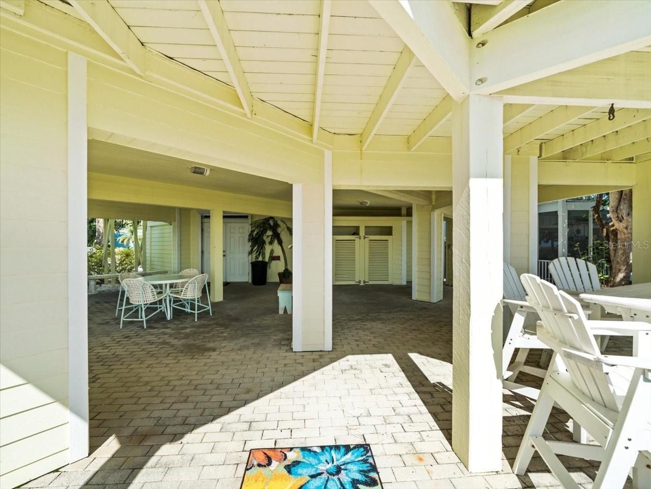 20052 Gulf Boulevard, Indian Shores, FL 33785 Photo