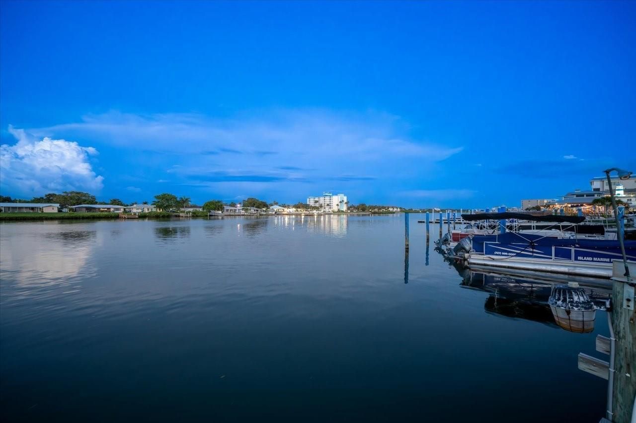 20051 Gulf Boulevard, Indian Shores, FL 33785 Photo