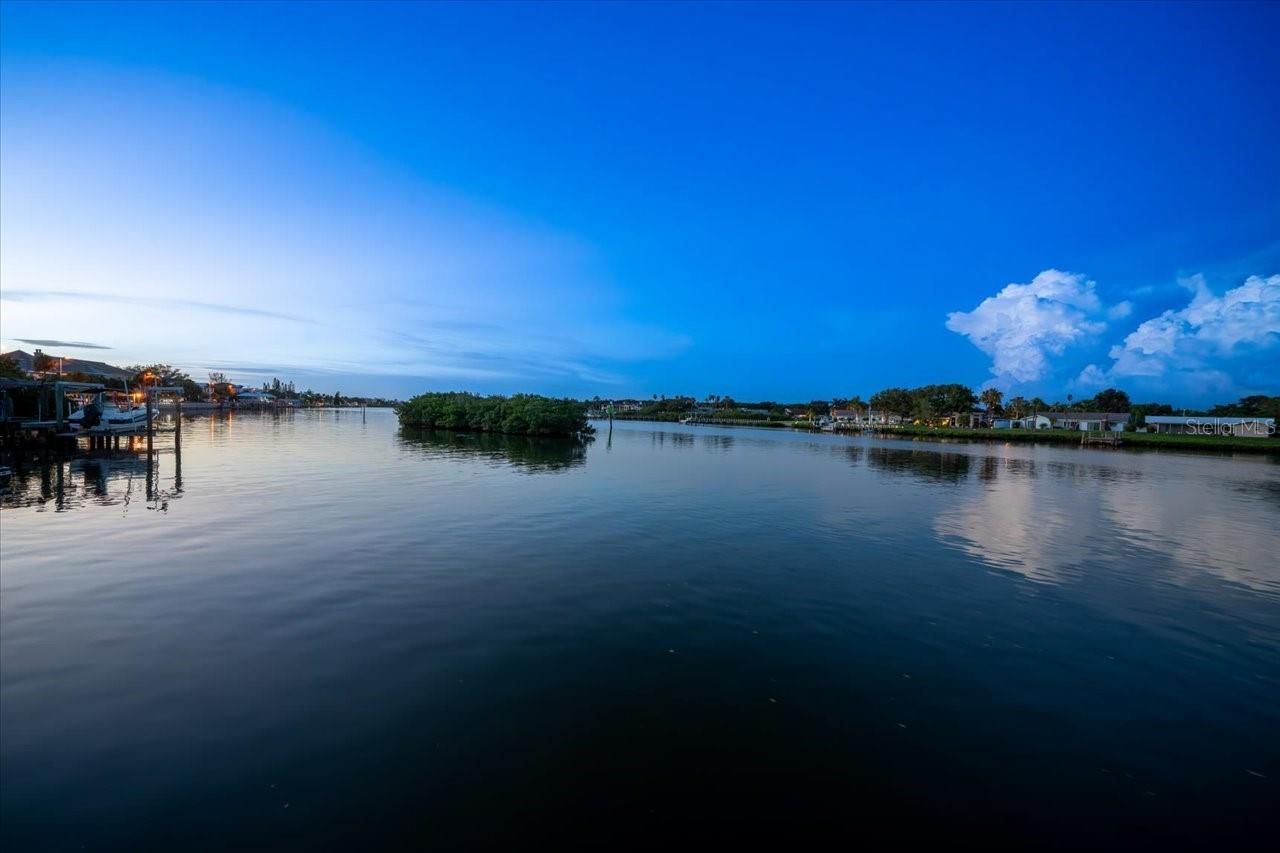 20051 Gulf Boulevard, Indian Shores, FL 33785 Photo