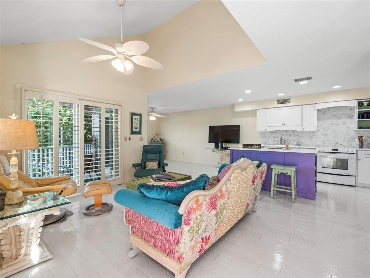 20051 Gulf Boulevard, Indian Shores, FL 33785 Photo