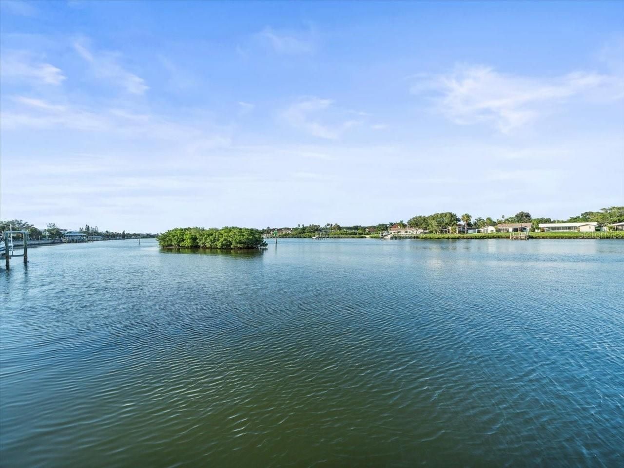 20051 Gulf Boulevard, Indian Shores, FL 33785 Photo