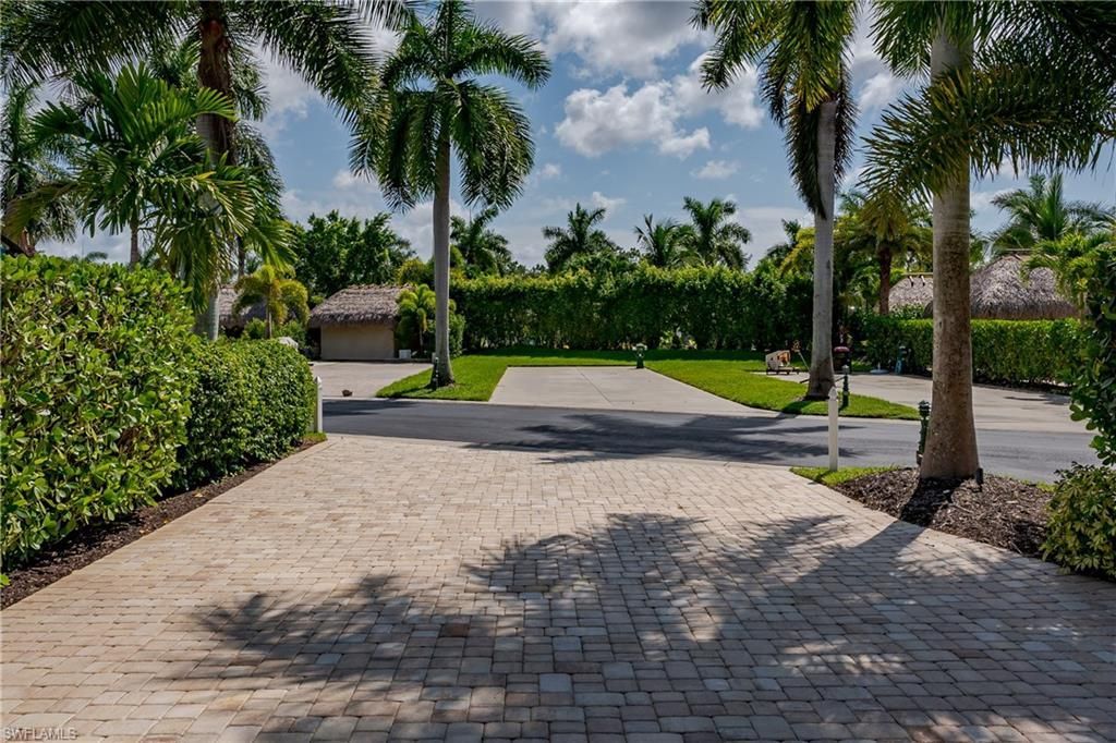 13565 Snapper Ln, Naples, FL 34114 Photo