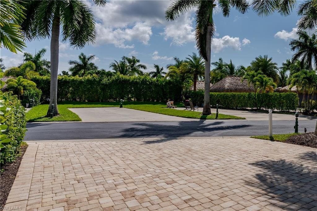13565 Snapper Ln, Naples, FL 34114 Photo