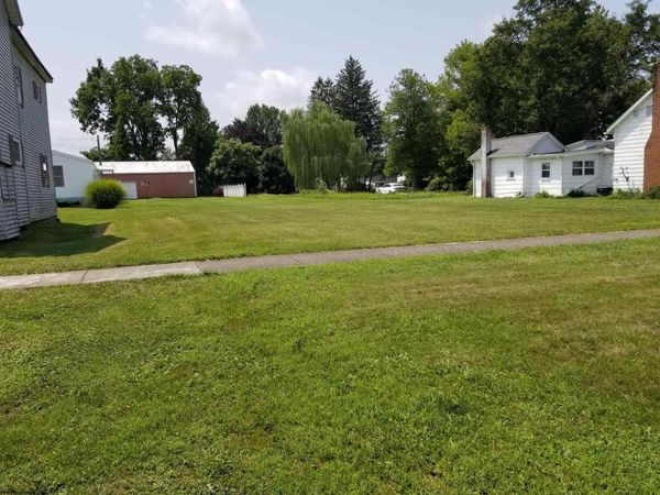 19 Sedgwick Street, Buckhannon, WV 26201