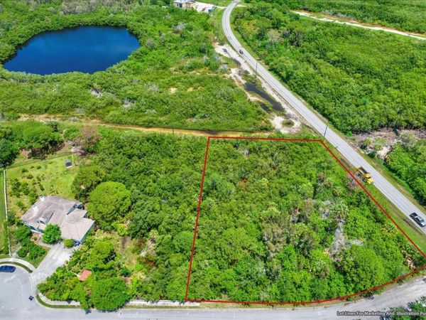 OSCEOLA COURT NE, ST PETERSBURG, FL 33702