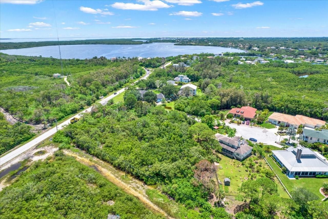 Osceola Court Ne, Saint Petersburg, FL 33702 Photo