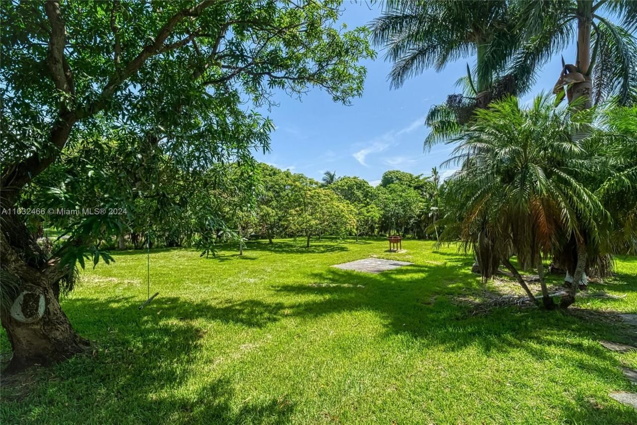 216 SW 6th St, Hallandale Beach, FL 33009 Photo