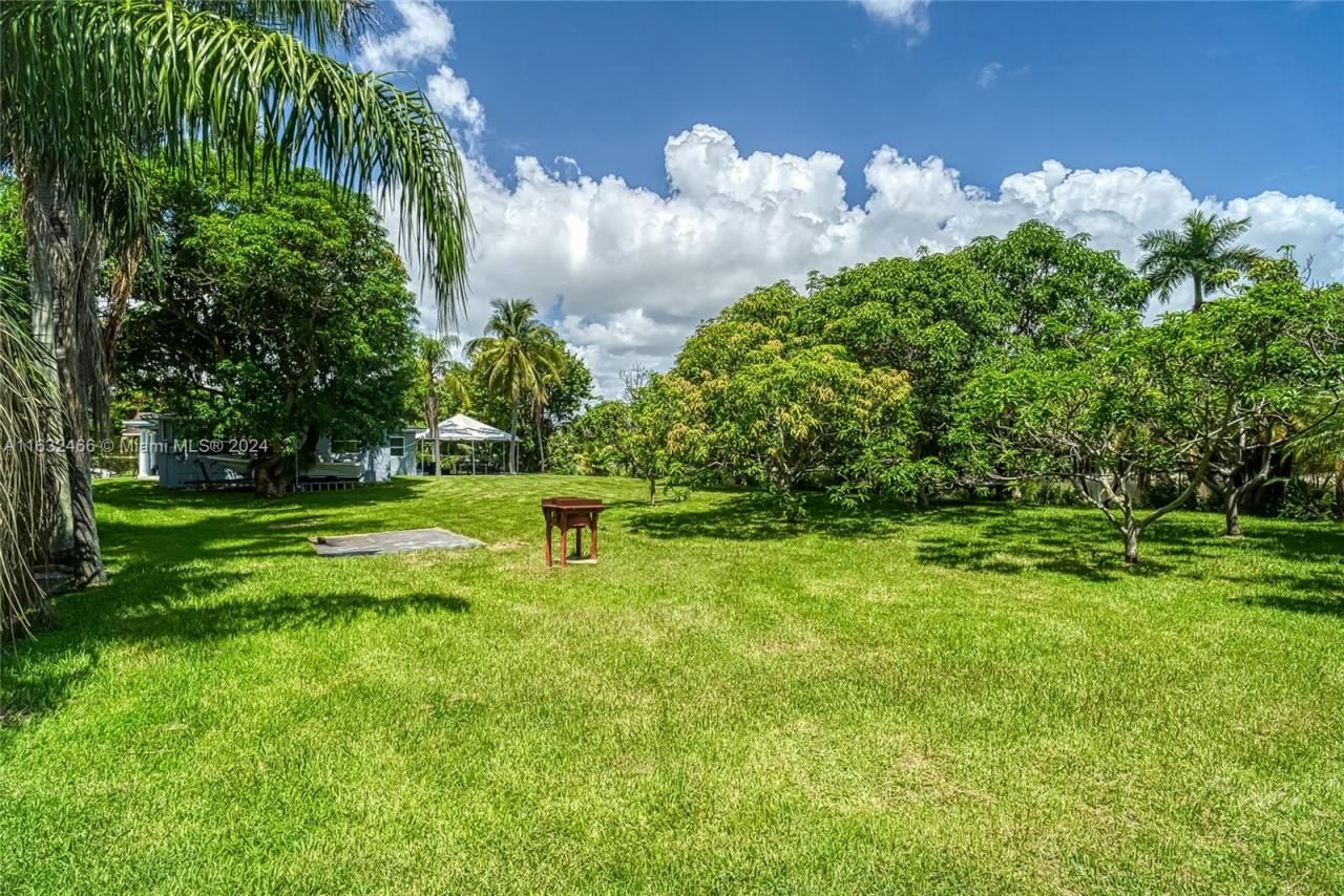 216 SW 6th St, Hallandale Beach, FL 33009 Photo