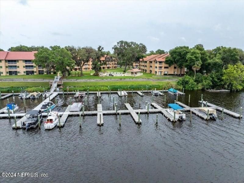 99 Broad River Place, Unit 3206, Welaka, FL 32193 Photo
