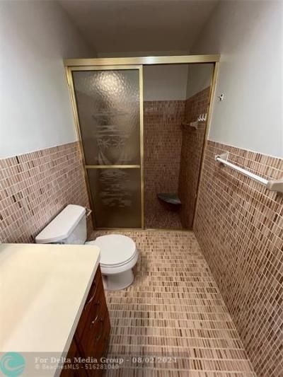 4800 NE 21st Avenue, Fort Lauderdale, FL 33308 Photo