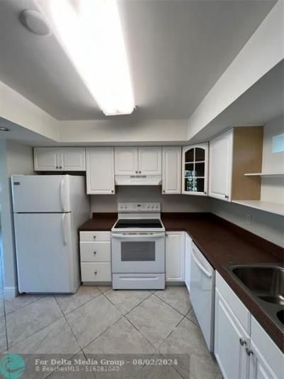 4800 NE 21st Avenue, Fort Lauderdale, FL 33308 Photo