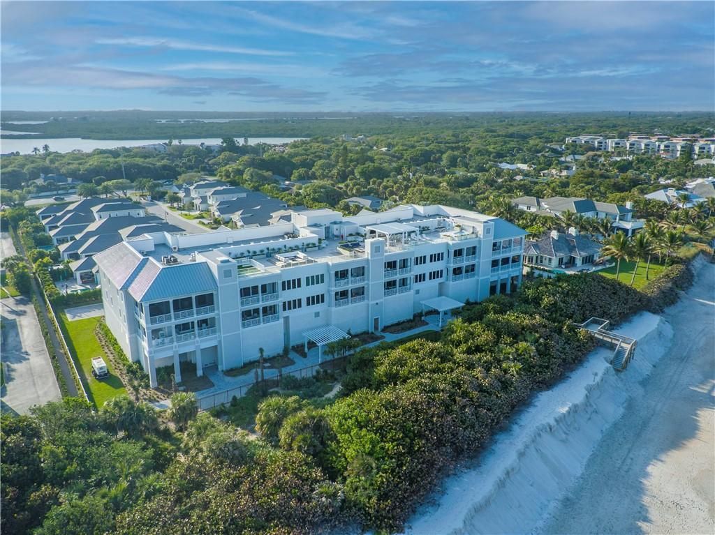 950 Surfsedge Way, Unit 205, Vero Beach, FL 32963 Photo