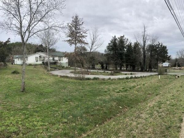 1134-1138 Wears Valley Road, Pigeon Forge, TN 37863