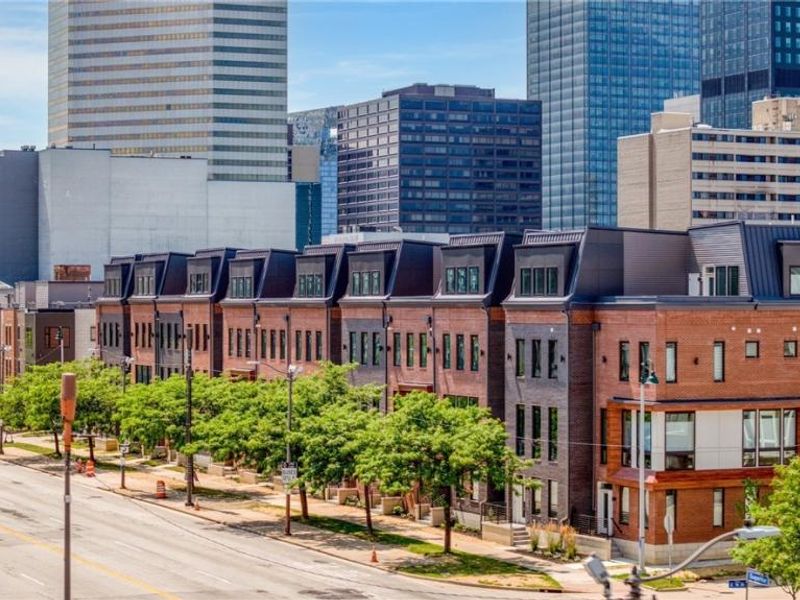 1455 E Superior Avenue, Unit 22, Cleveland, OH 44114 Photo 2