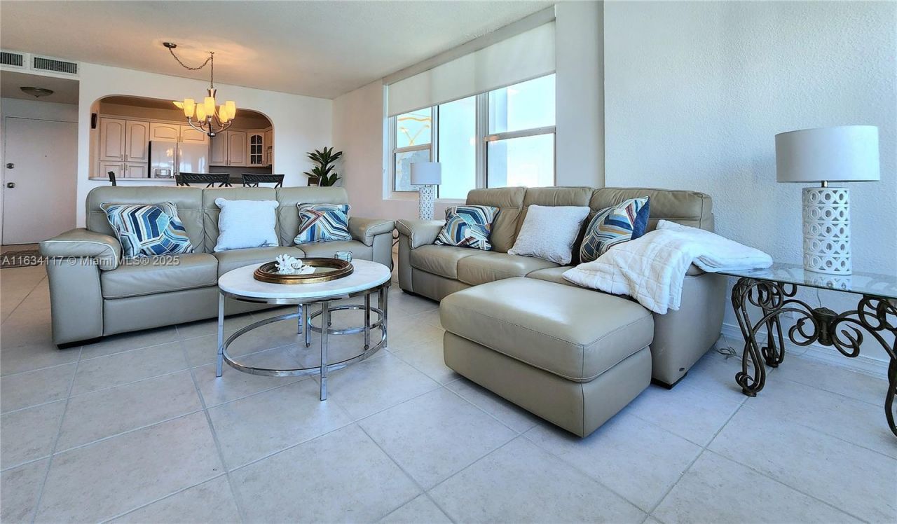 3505 S Ocean Dr, Unit 1406, Hollywood, FL 33019 Photo