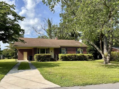 2926 Bolton Road Charleston, SC 29414