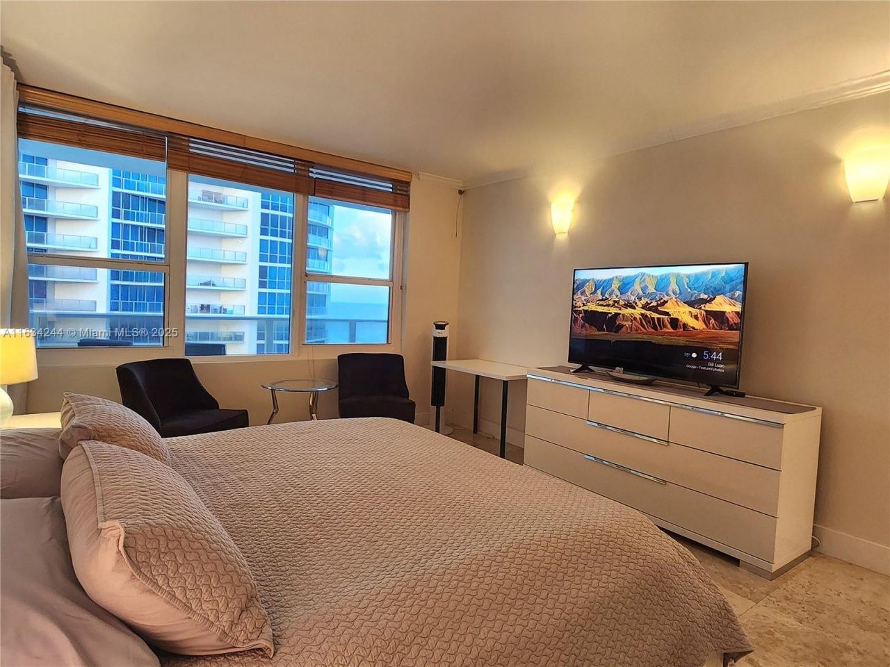 3505 S Ocean Dr, Unit 1409, Hollywood, FL 33019 Photo