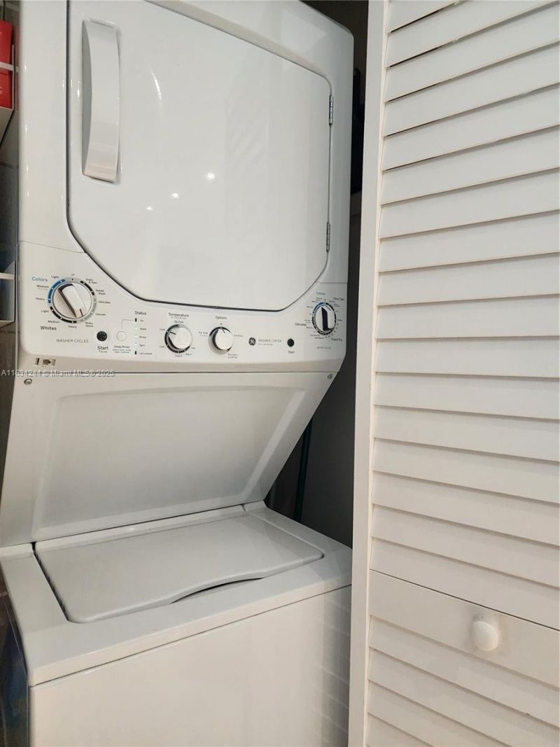 3505 S Ocean Dr, Unit 1409, Hollywood, FL 33019 Photo