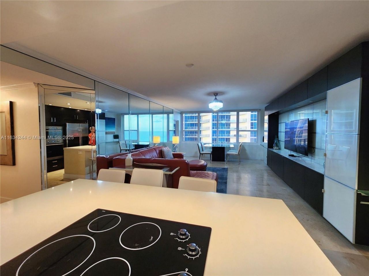 3505 S Ocean Dr, Unit 1409, Hollywood, FL 33019 Photo