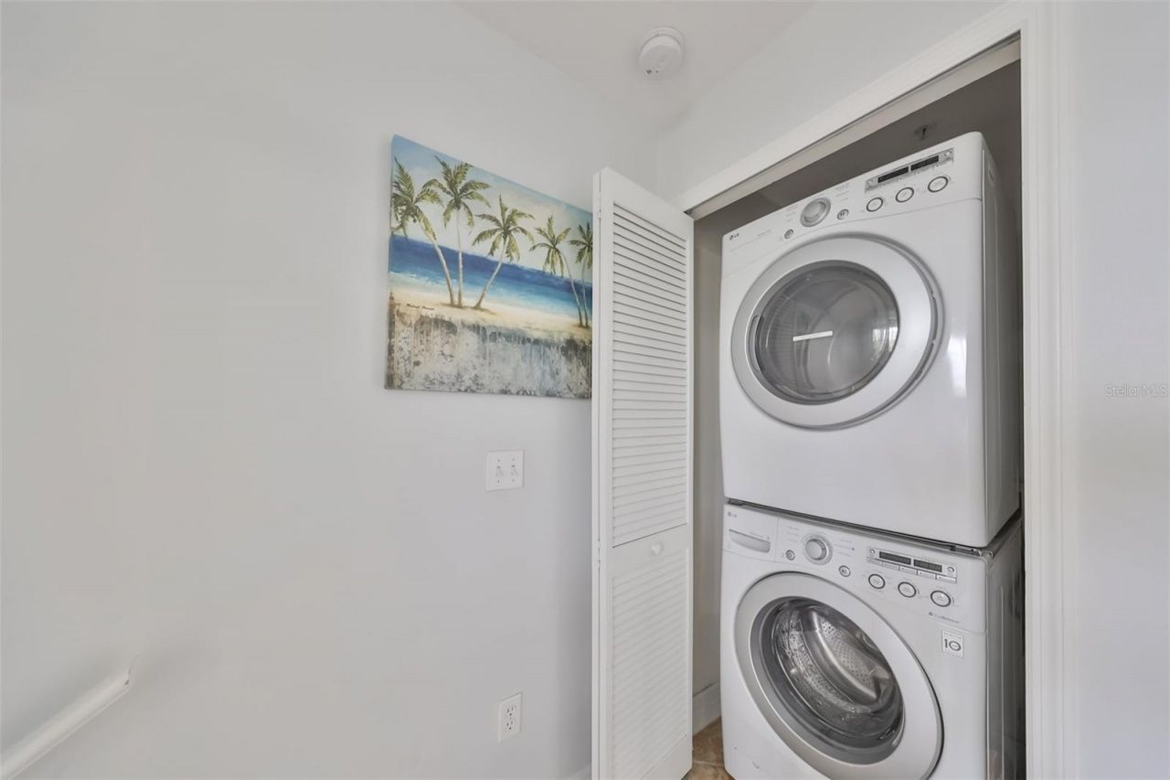 3226 Mangrove Point Drive, Ruskin, FL 33570 Photo