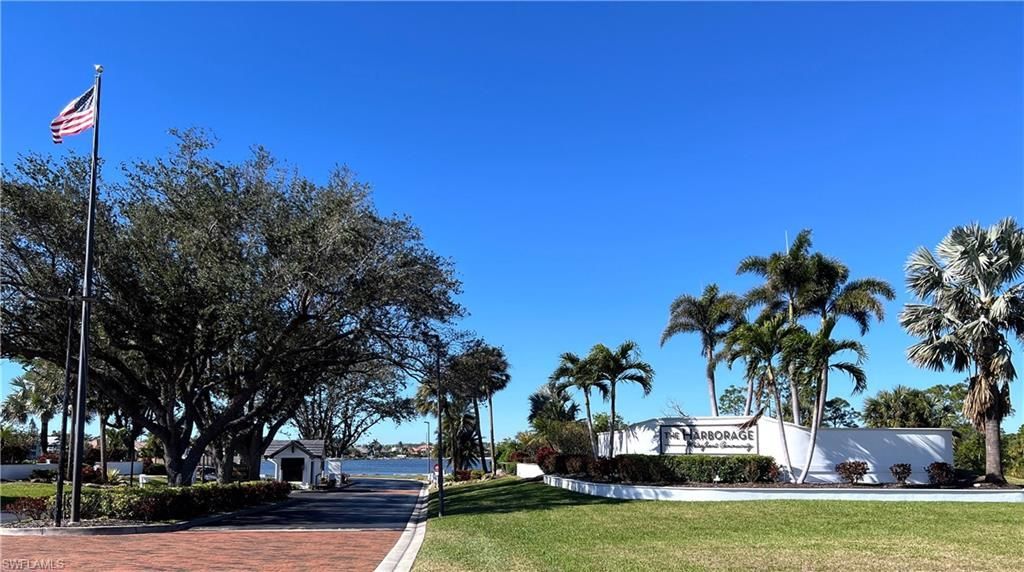 5460 Harborage Dr, Fort Myers, FL 33908 Photo