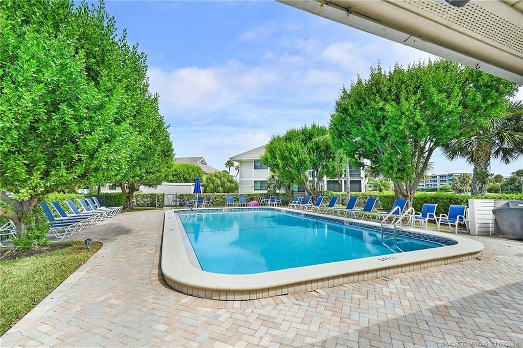 311 NE Golfview Circle, Hutchinson Island, FL 34996 Photo