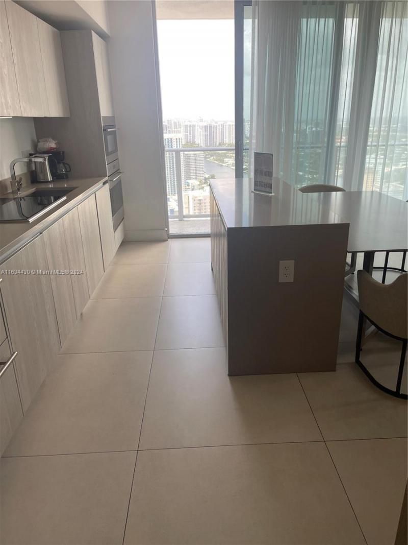 4111 S Ocean Dr, Unit 3411, Hollywood, FL 33019 Photo