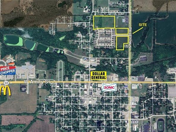 Metcalf Avenue, Louisburg, KS 66053