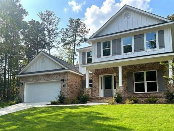 24 Worthington, Hattiesburg, MS 39402