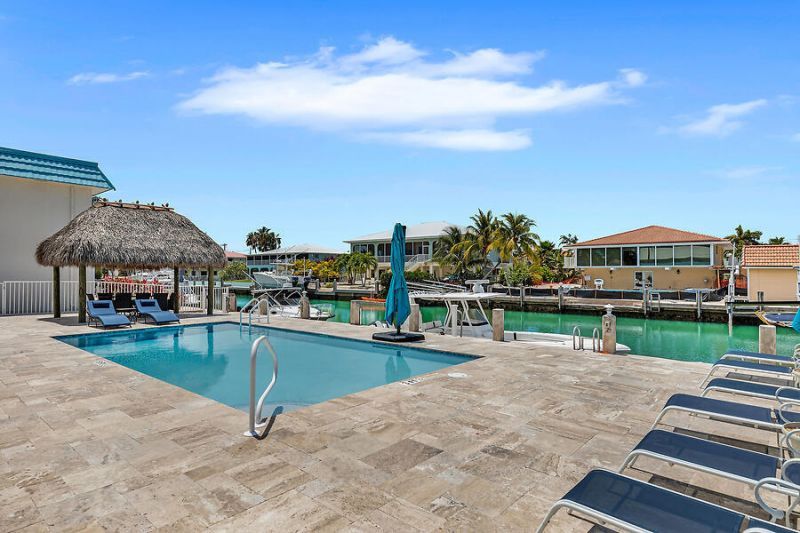 389 N Anglers Drive, Unit 206, Marathon, FL 33050 Photo