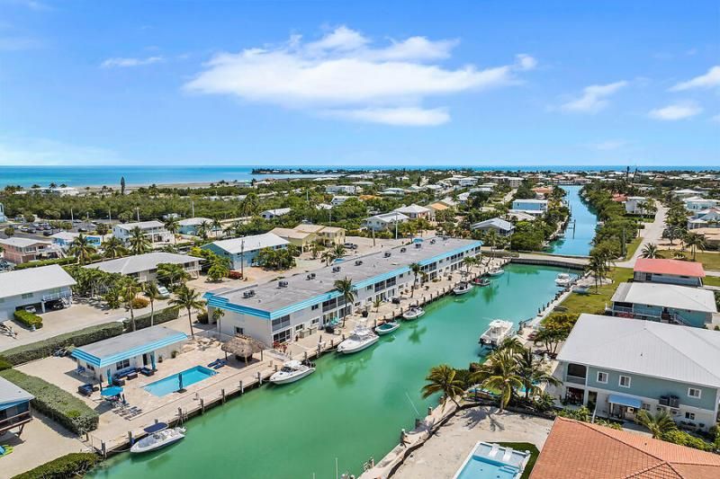 389 N Anglers Drive, Unit 206, Marathon, FL 33050 Photo